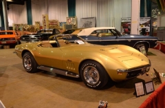 1969-l89-corvette-gold